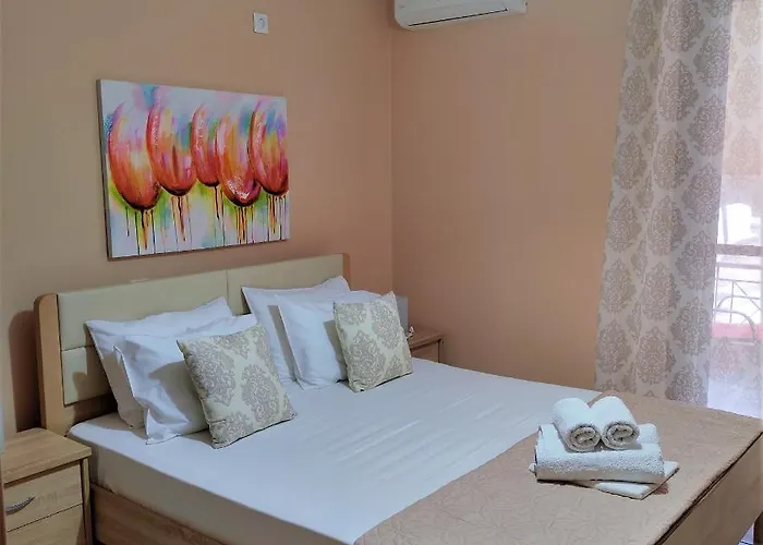 Nini\'S House 1